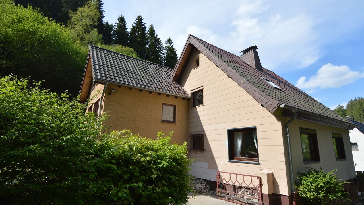 ExteriorSummer ExteriorSummer